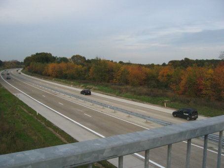 nieuw stukje A24 temidden herfstnatuur (Hechtel)